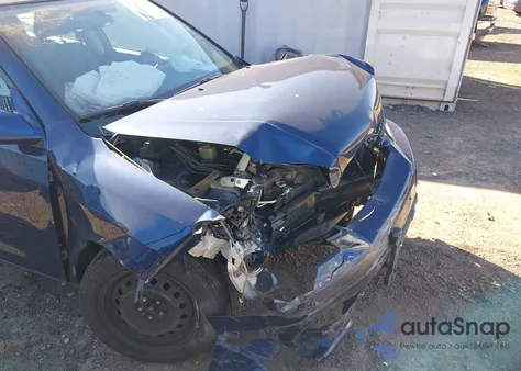 2005 Toyota Matrix Xr from USA, damaged, VIN 2T1LR32E85C388024